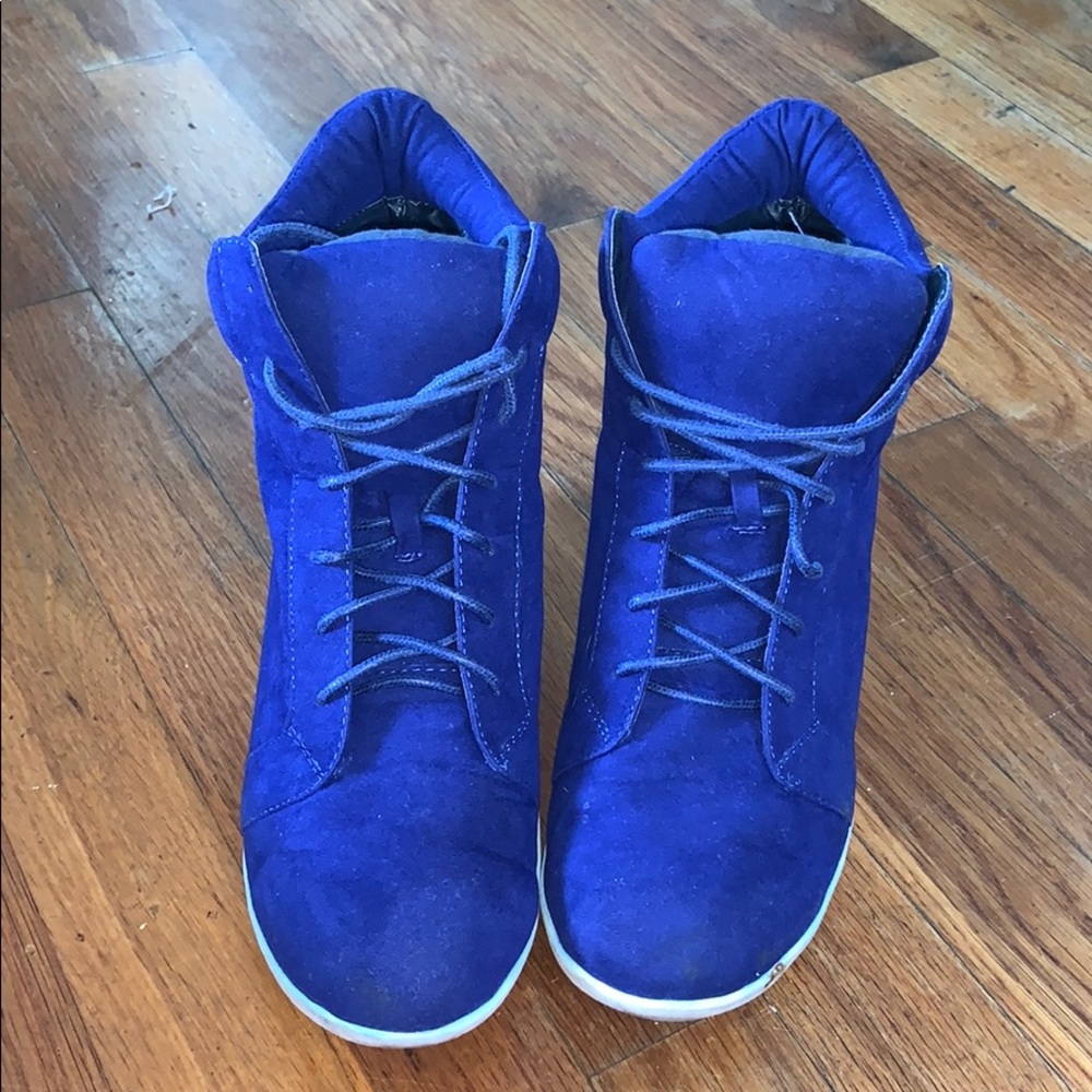Blue heels